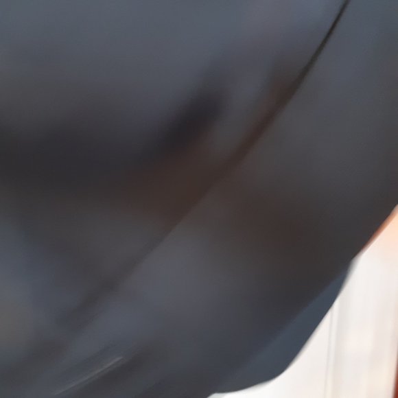 French Connection Blouse Black sheer, feminine 3/4 sleeve peep back - Picture 3 of 7